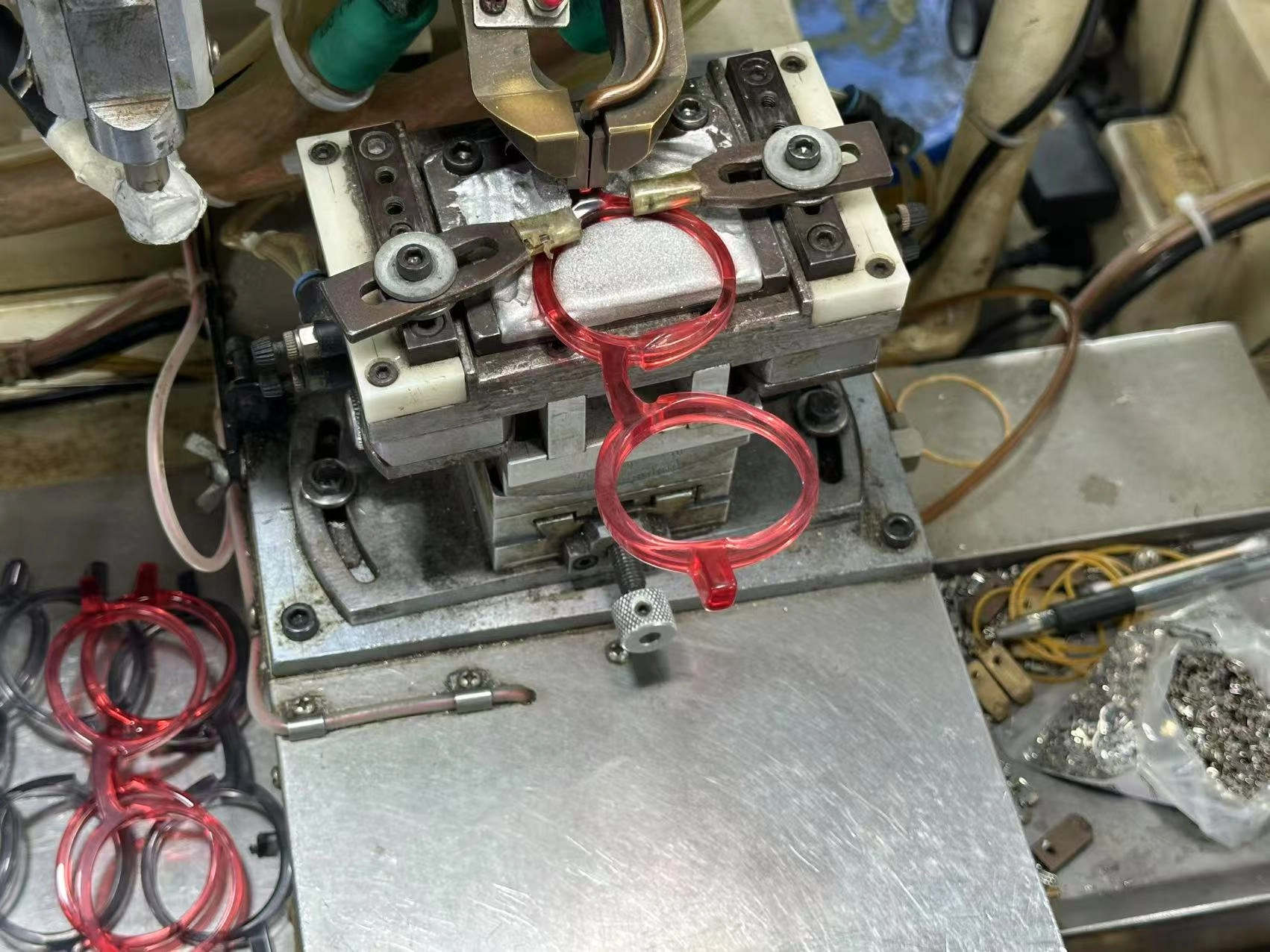 Hinge Mechanisms
